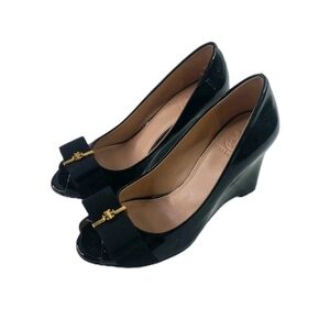 Tory Burch Pantent Leather Wedge Trudy Peep Toe Size 5